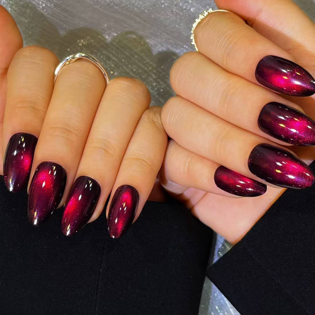 Black Rose Red Cat Eyes Medium Nails 30pcs