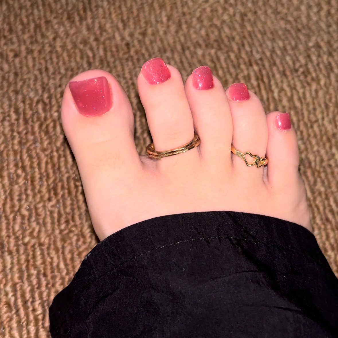 Shine Hot Pink Toe Nails