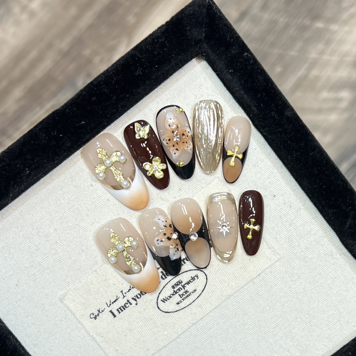 3D Autumn Flowers Handmade Nails