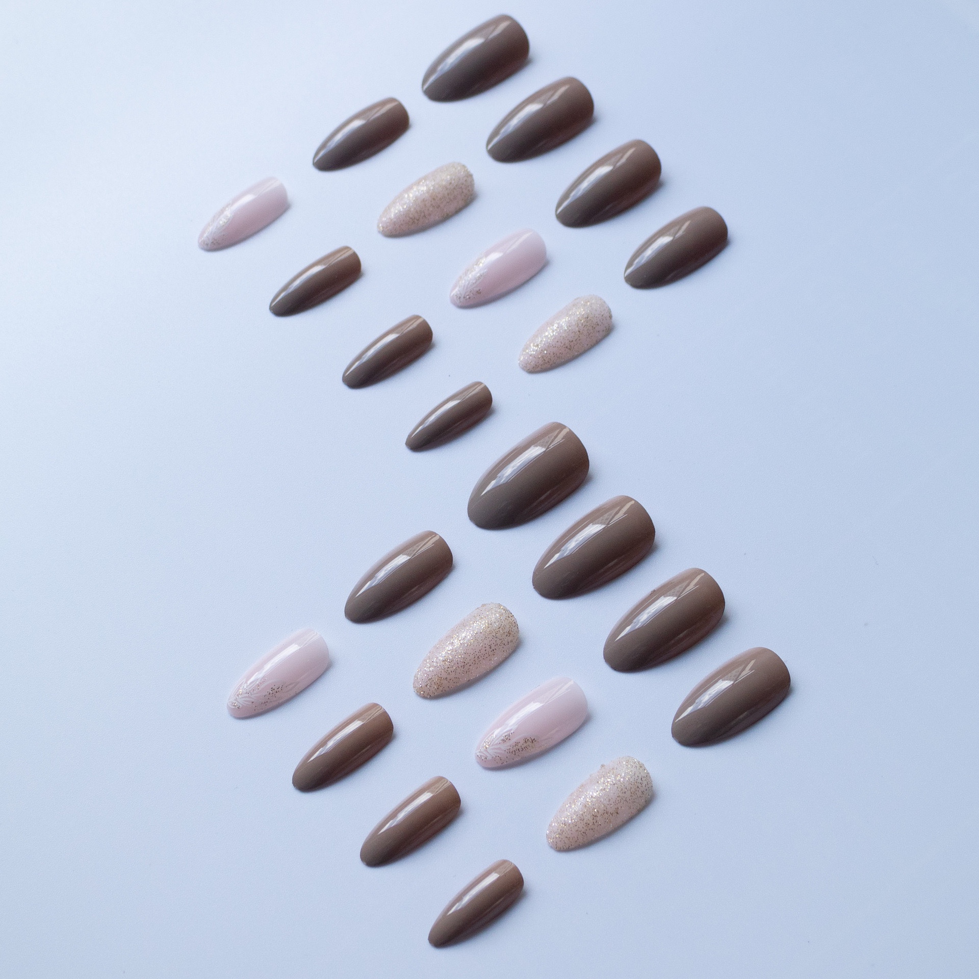 Brown Feather Medium Nails