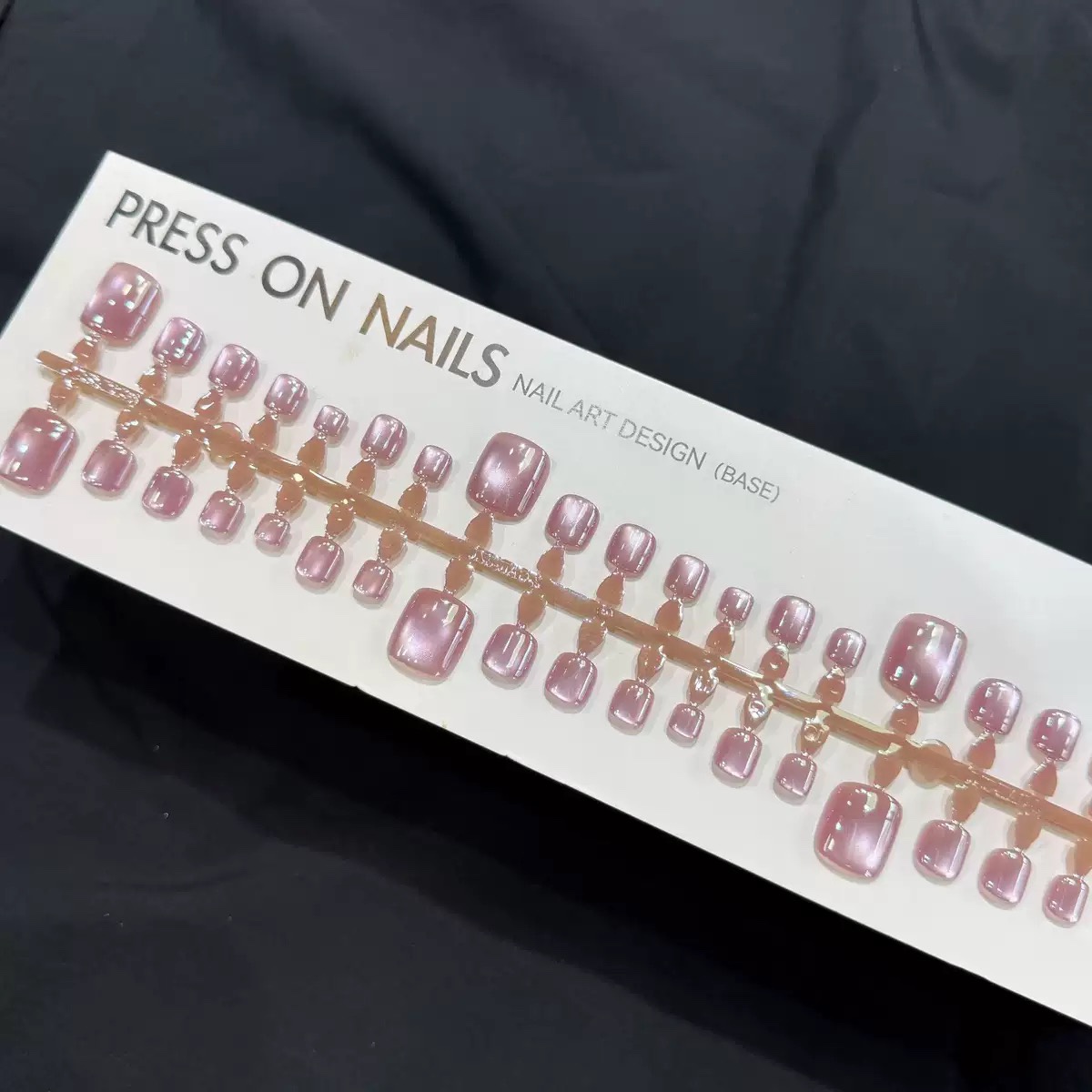 Aurora Purple Cat Eyes Toe Nails 42pcs