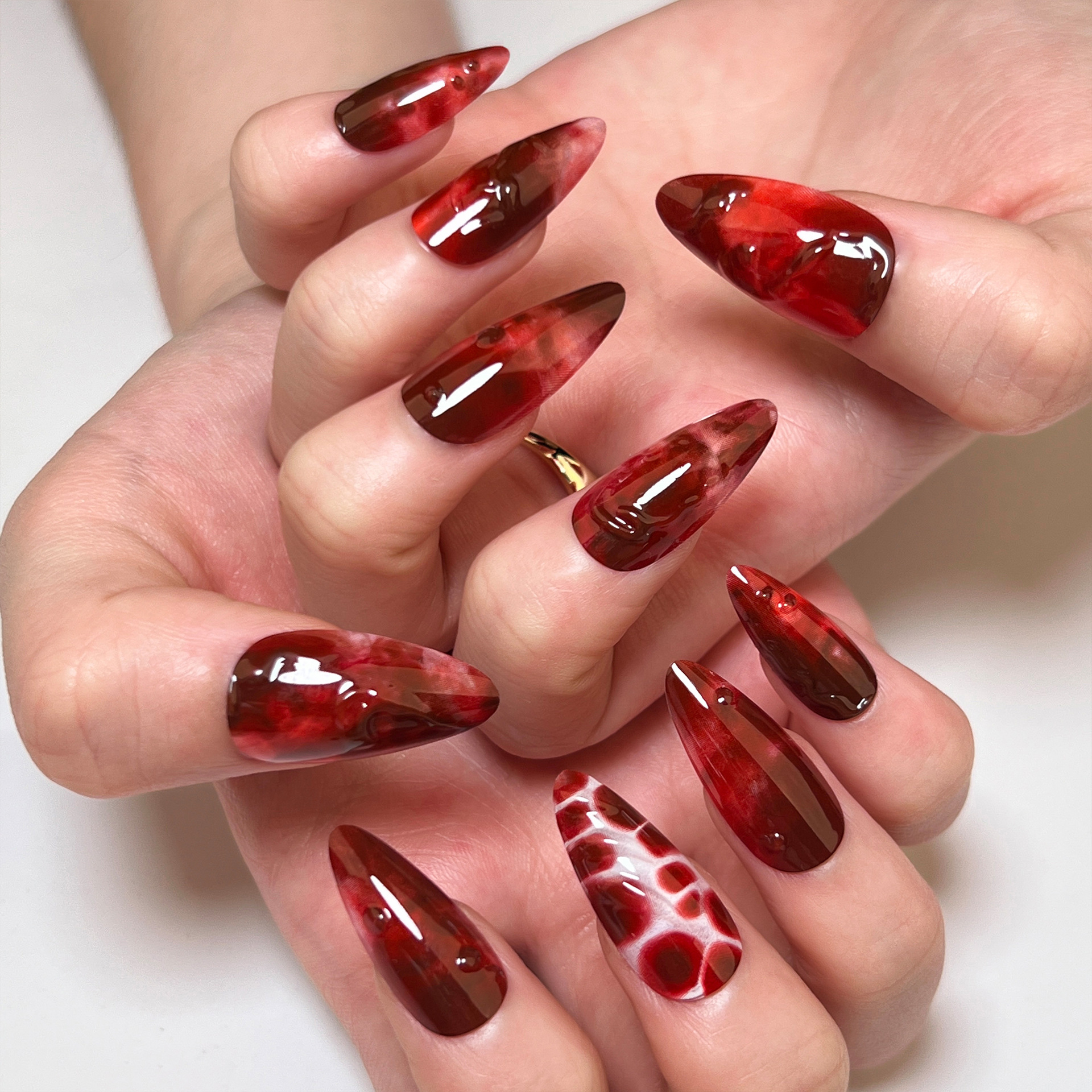 Najran Red Halloween Nails