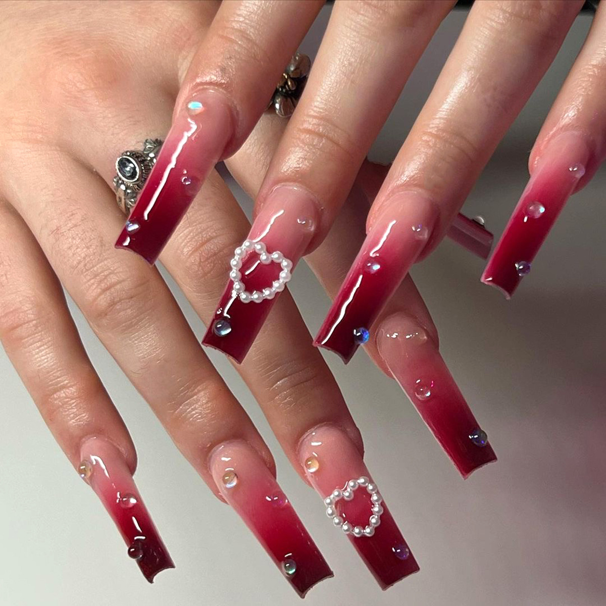 Pearl Love Valentine's Day Long Nails