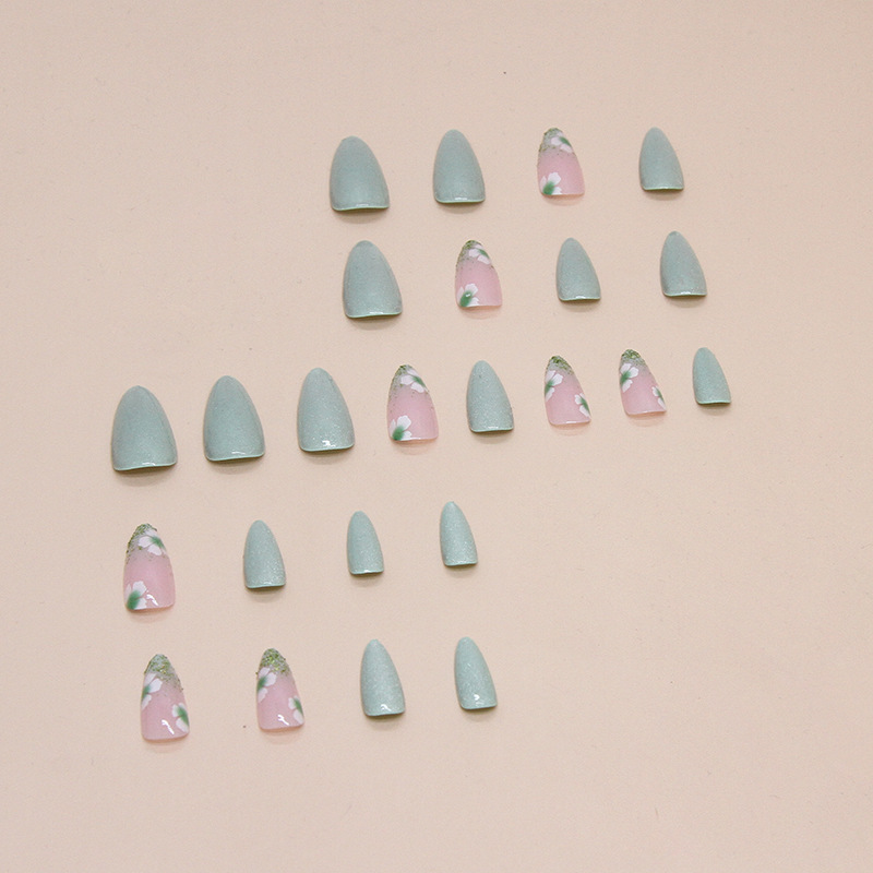 Spring Cat Eye Medium Nails