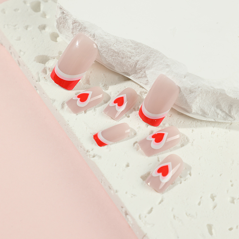 White&pink Valentine's Day Nails