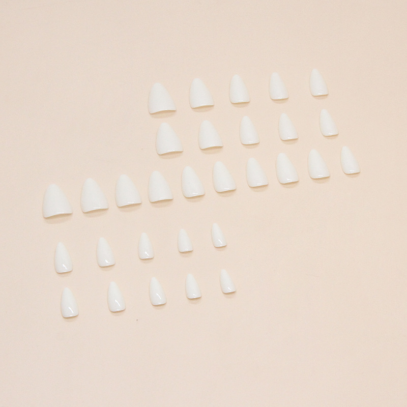 White Glamour Medium Nails