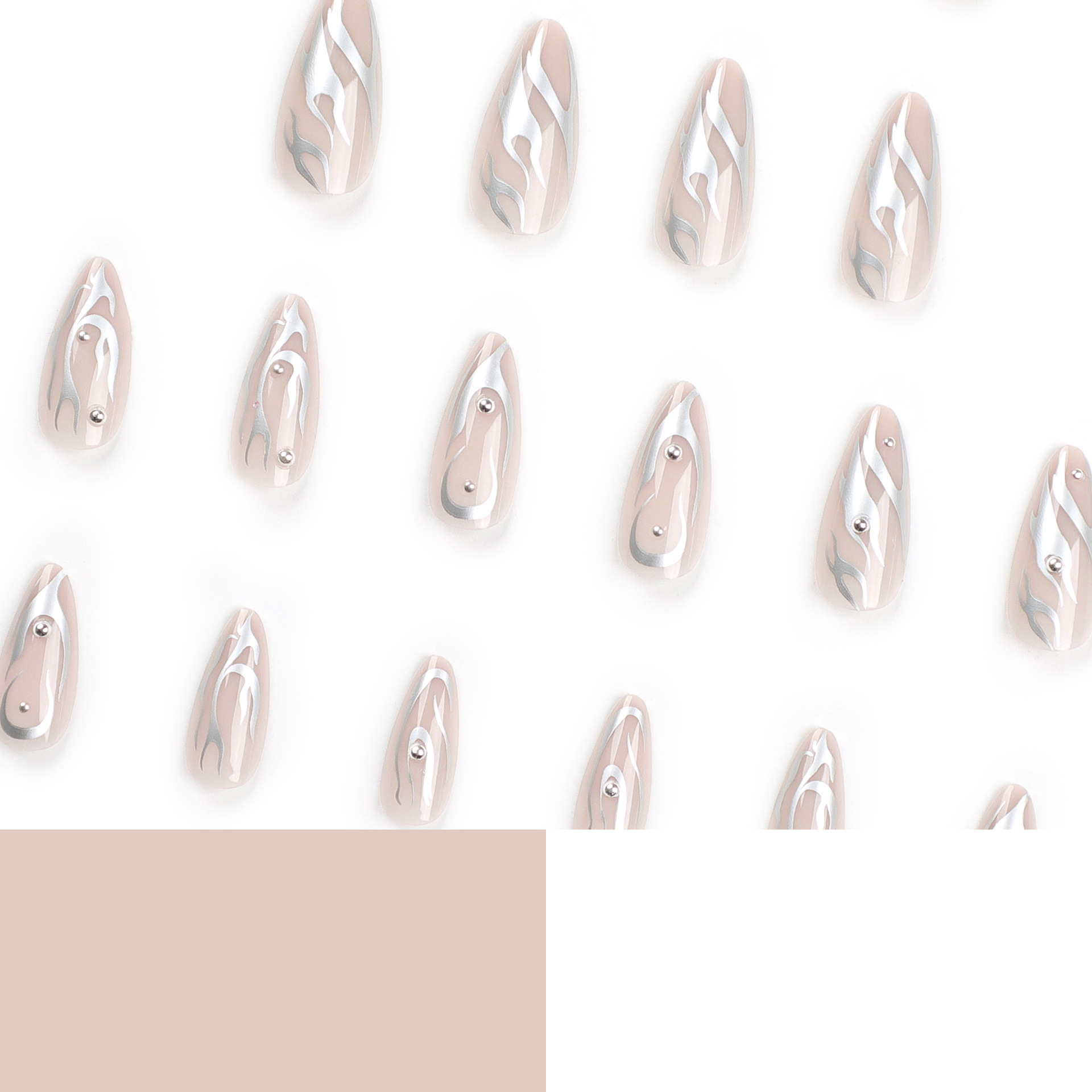 Auroral silver flame Medium Nails