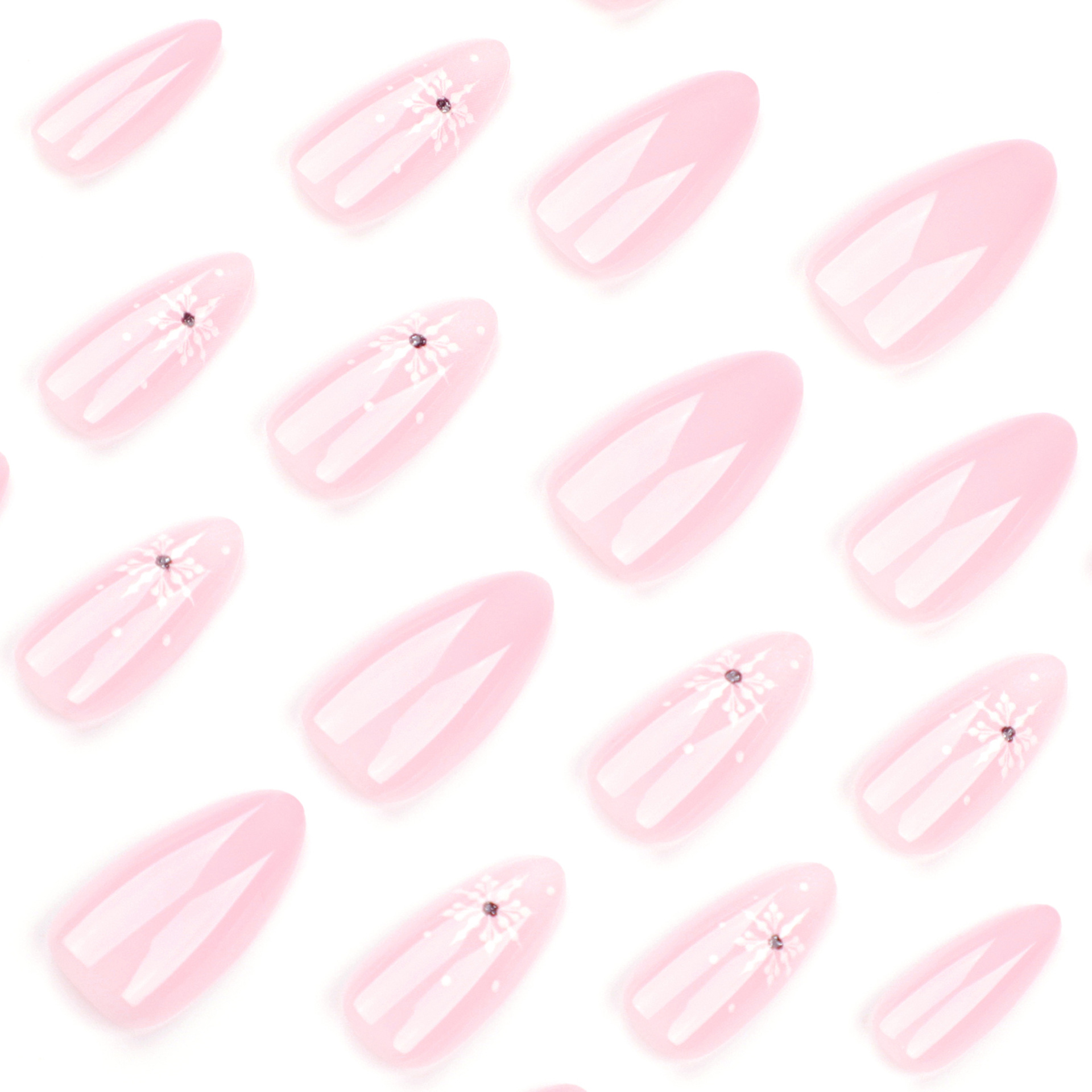 Snowflake Christmas Medium Nails