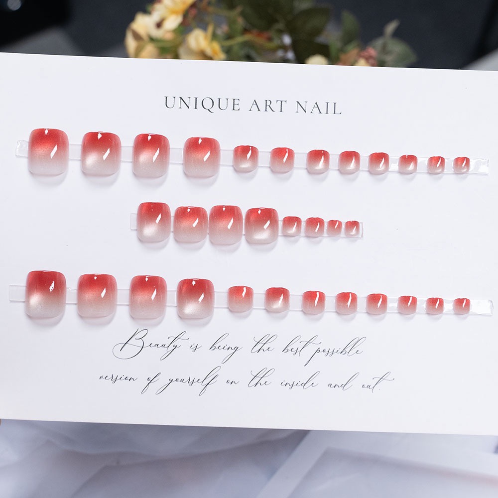 Ombré Red Cat Eyes Toe Nails