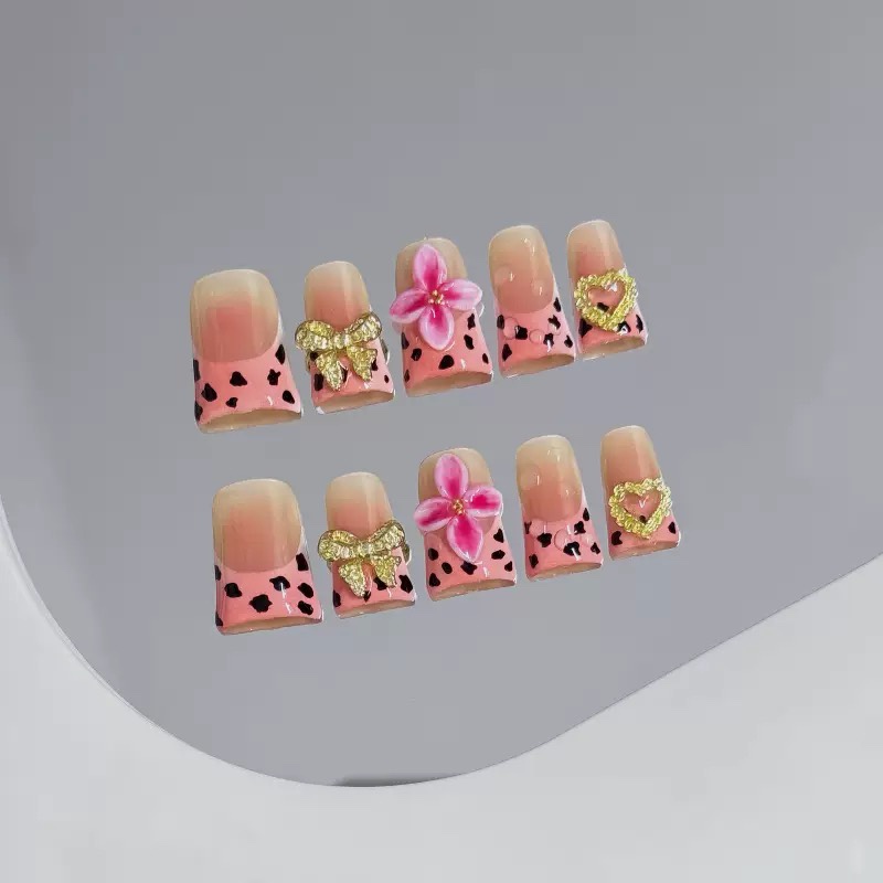 Leopard print Duck Handmade Nails