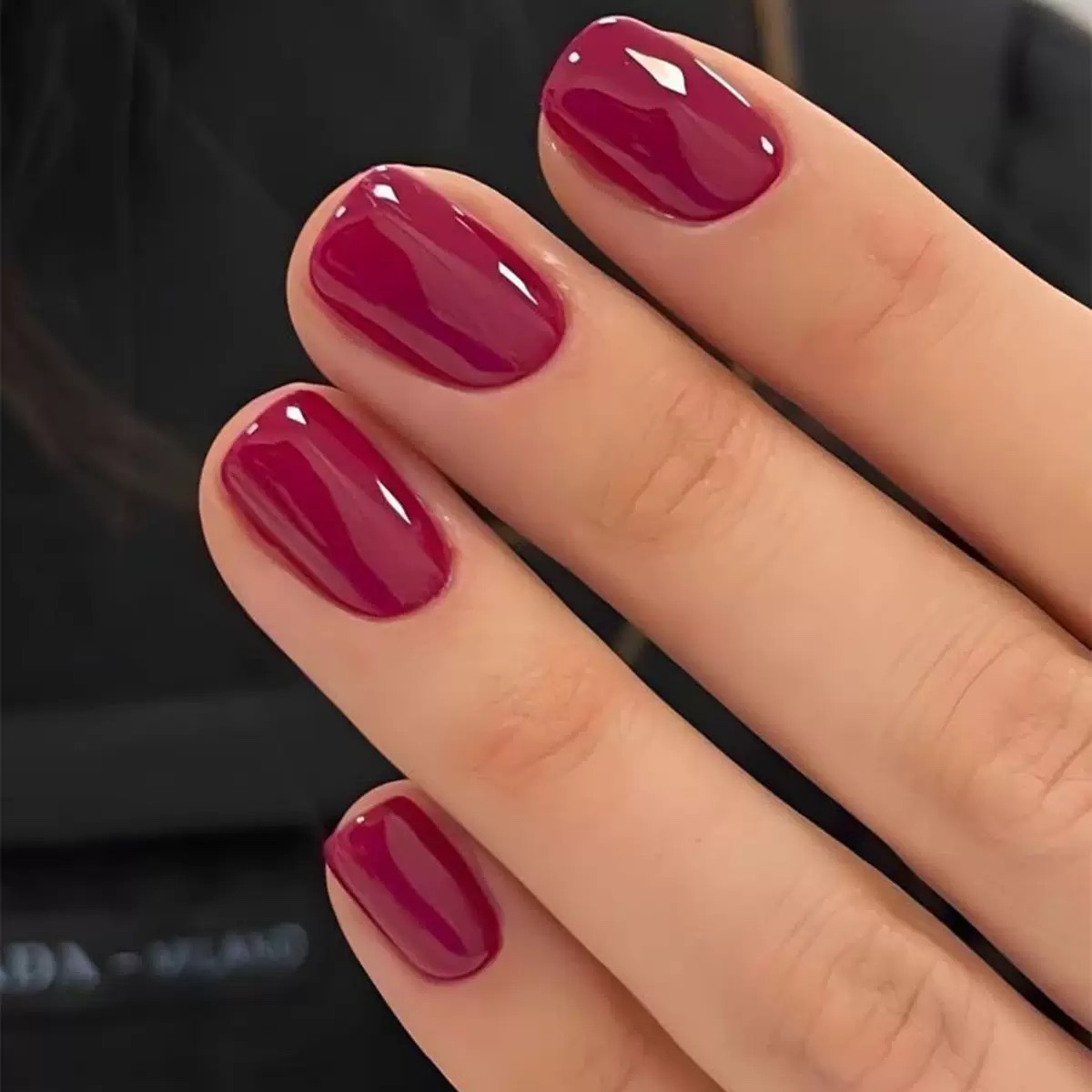 Fuchsia Short Nails
