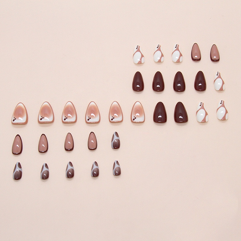 Alien  Brown Medium Nails