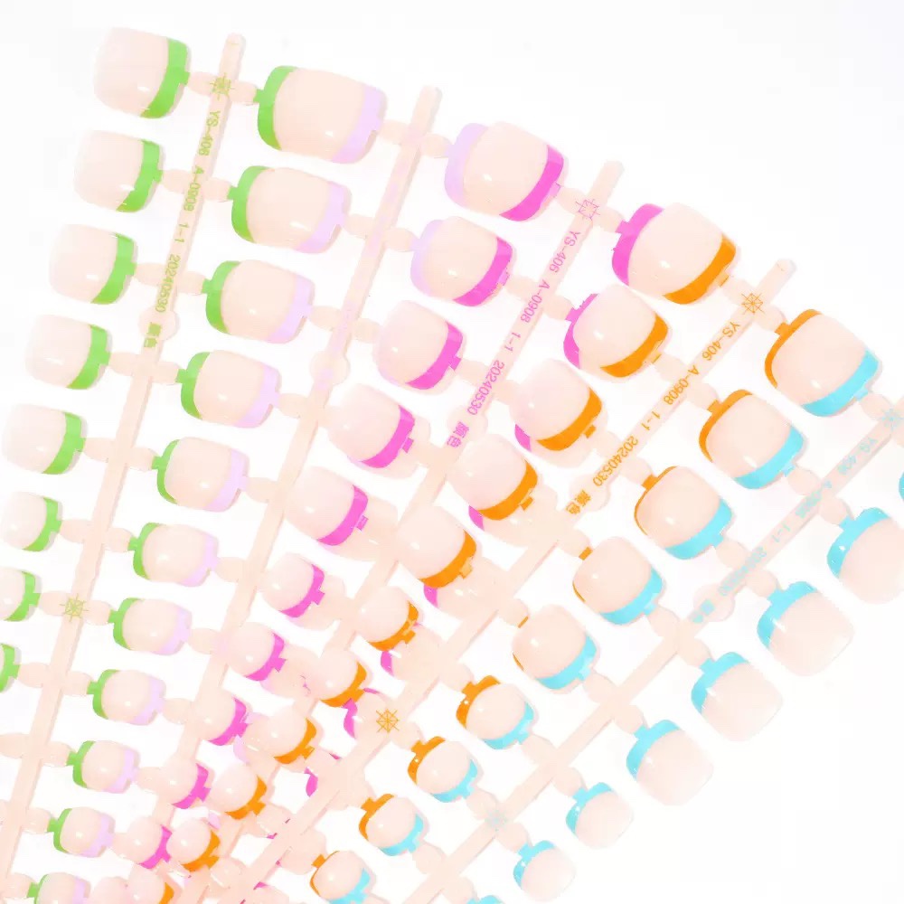 Rainbow Toe Nails 150 pcs
