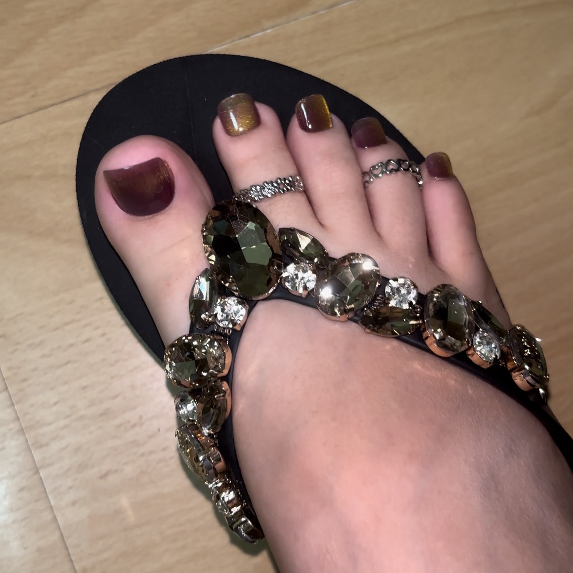 Full Diamond Filp-flops