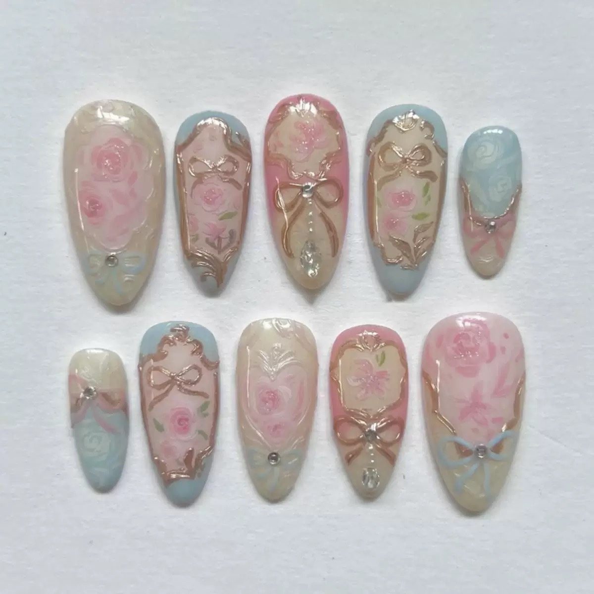Palace Medium Nails