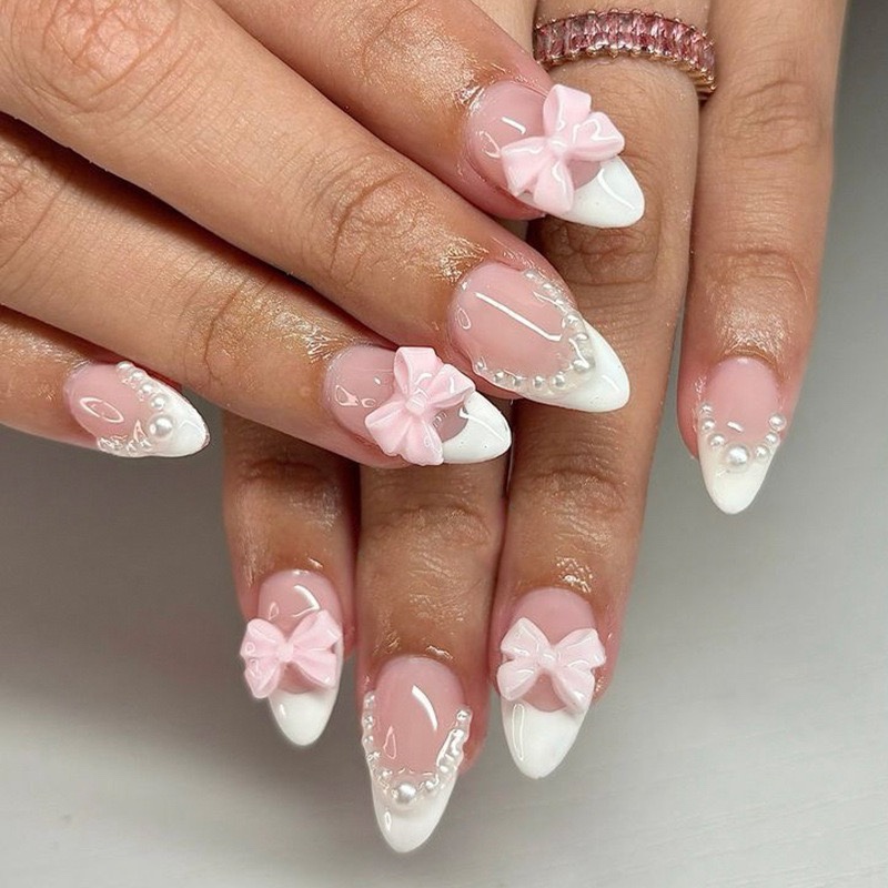 Pearl Bow French Tips Medium Nails