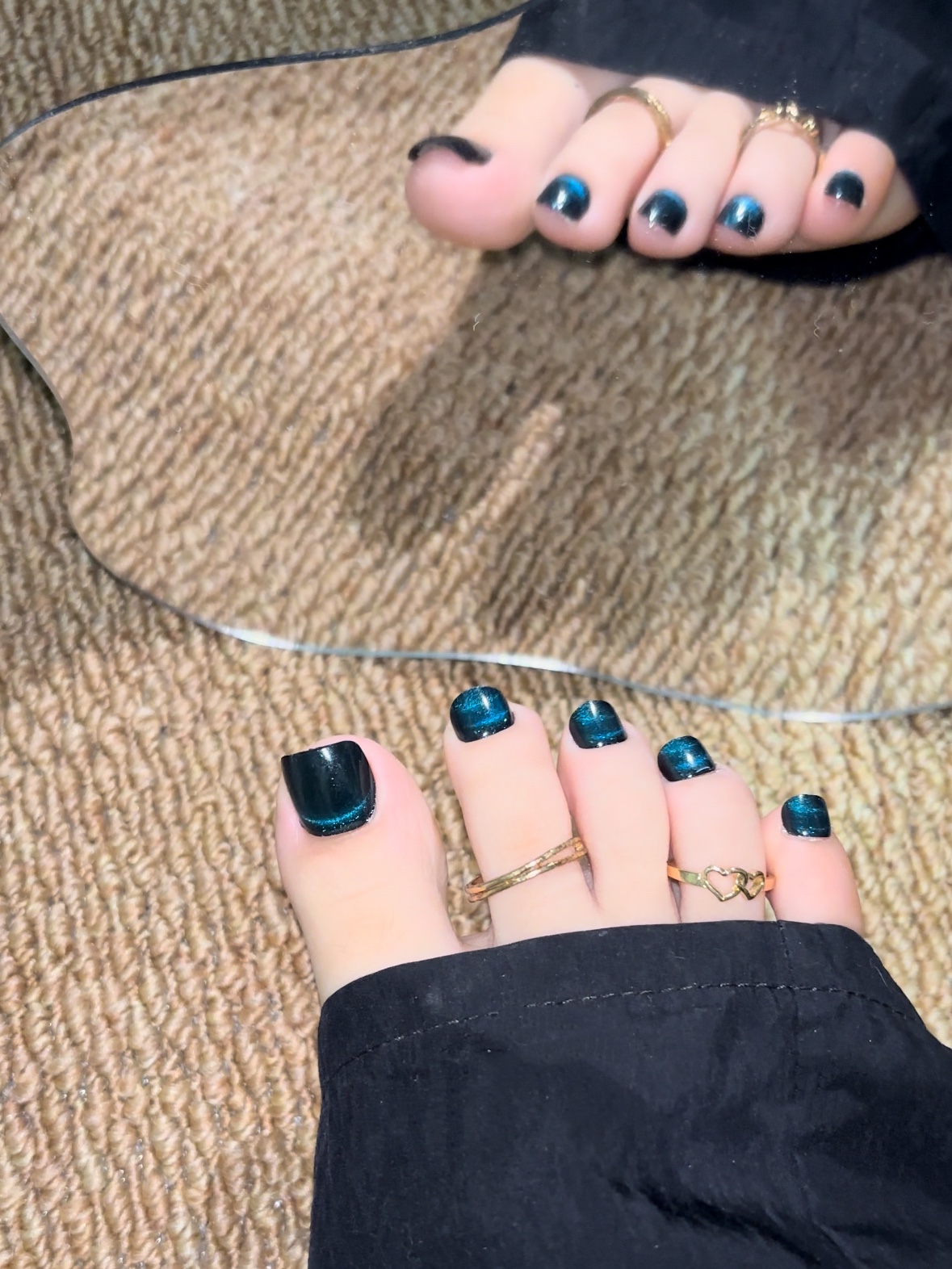 Blue Line Cat Eyes Toe Nails