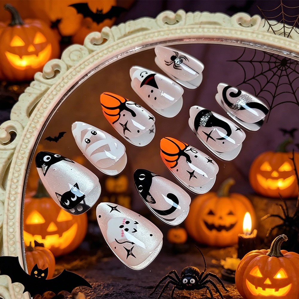 Halloween Cat Medium Nails