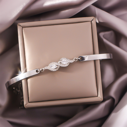 For Daughter-In-Law - Marriage Made You Family Love Made You My Daughter Bracelet