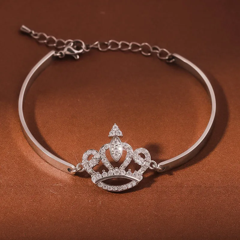 For My Niece - Straighten Your Crown Crown Bracelet