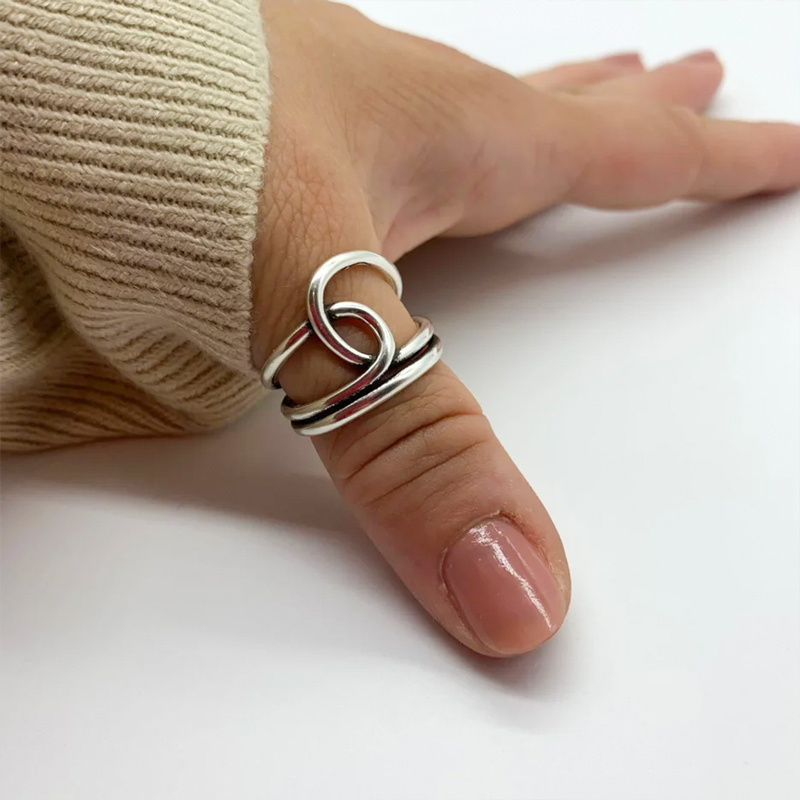 S925 Crooked Knot Ring