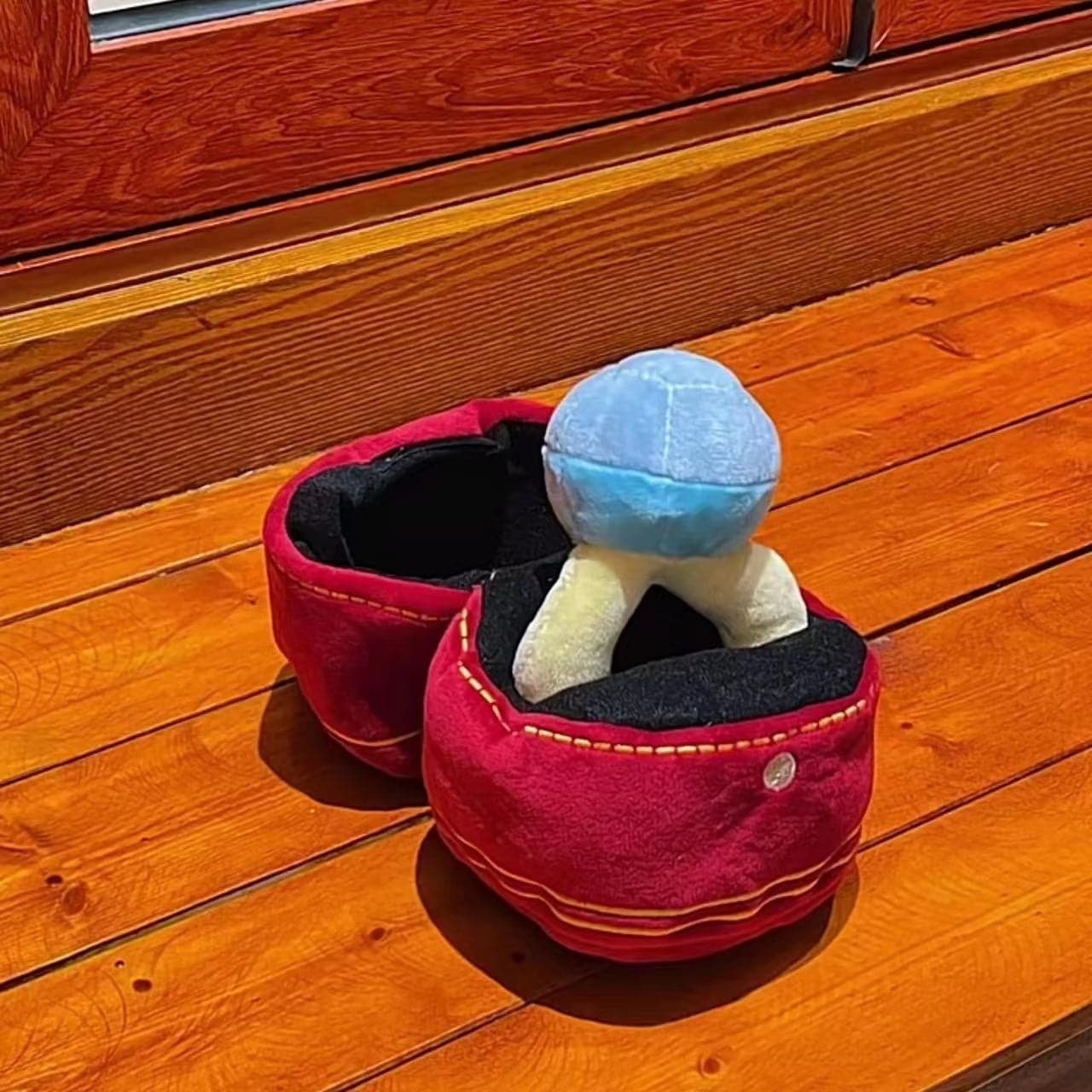 Plush Diamond Ring Box