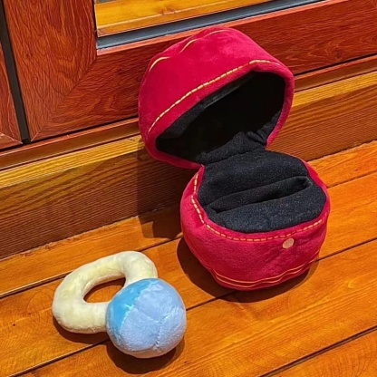 Plush Diamond Ring Box