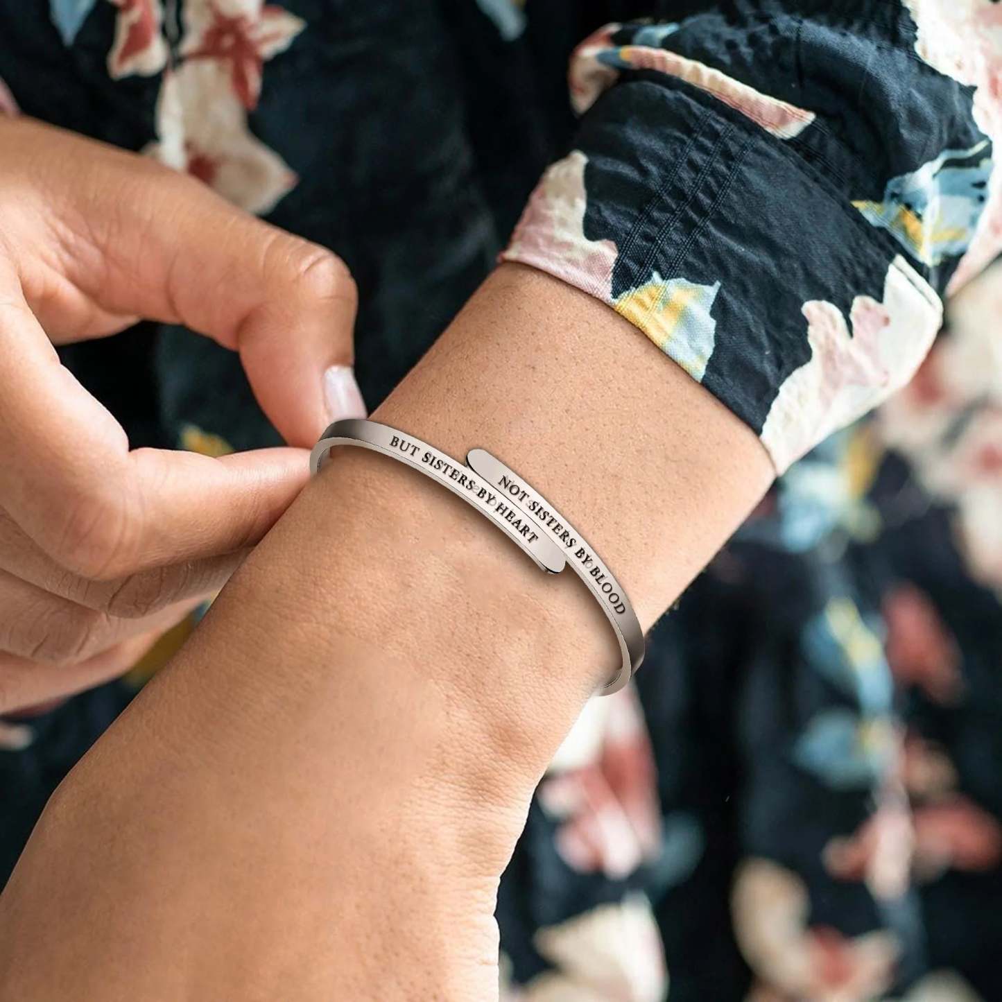 For Friend - Not Sisters By Blood But Sisters By Heart Staggered Bracelet