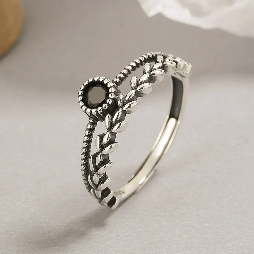 S925 Let Onyx Lend Its Calming Energy Onyx Leaf Ring