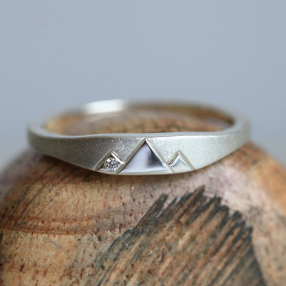 S925 Keep Climbing A Diamond Peak Ring