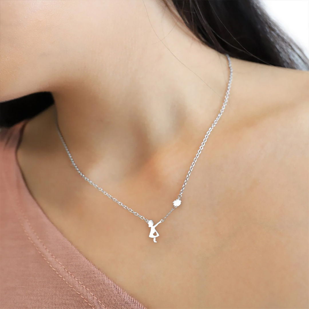 For Granddaughter - Always Keep Me In Your Heart For You Are Always In Mine Little Girl Light Card Necklace