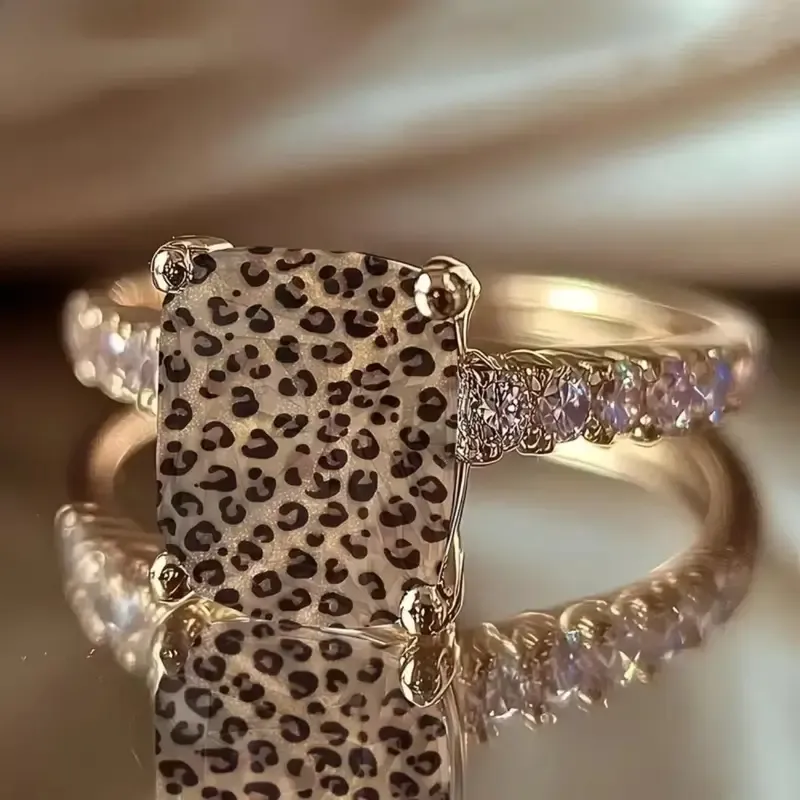 Unisex Adjustable Leopard Print Statement Ring