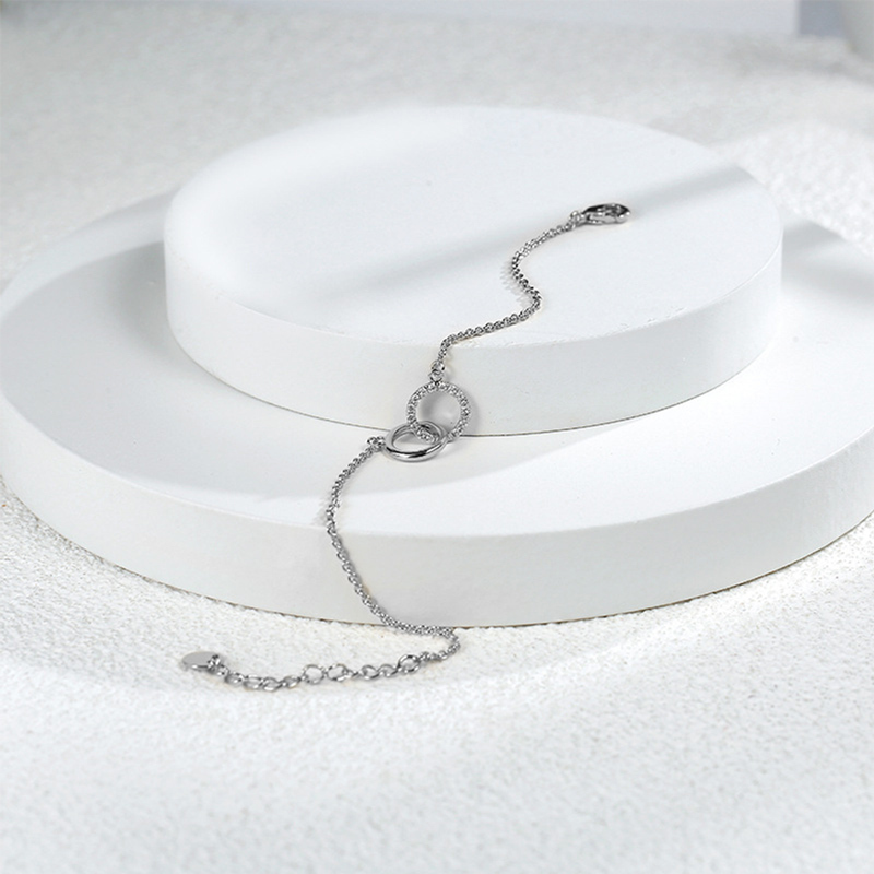 Grandmother & Granddaughter A Bond Like No Other Linked Circle Bracelet