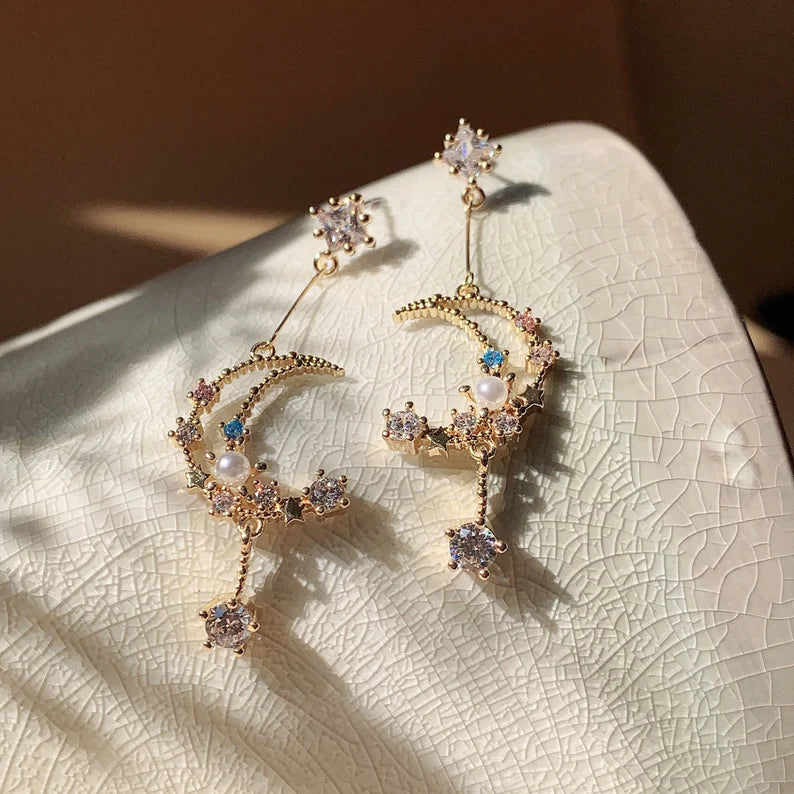 Moon and Star Pearl Earring