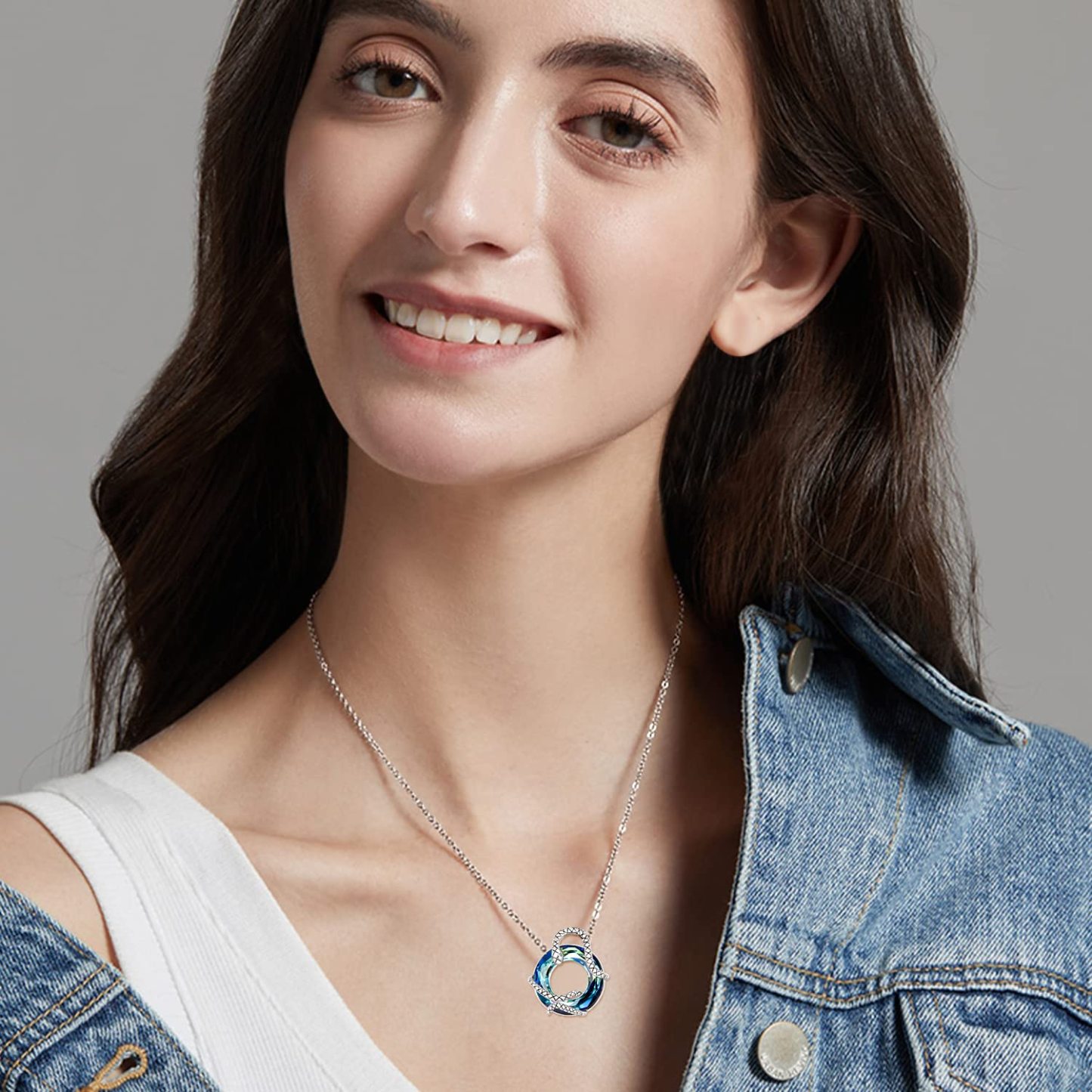 S925 Snake Crystal Circle Necklace