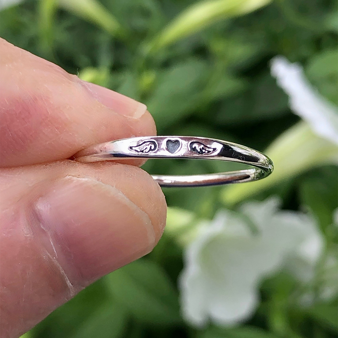 For Memorial - Tiny Heart With Wings Ring