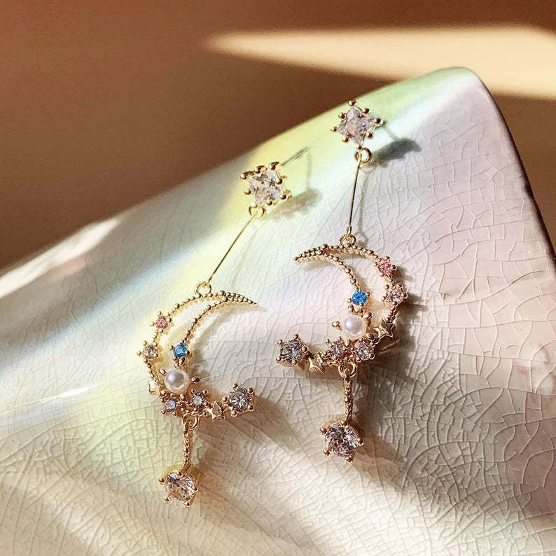 Moon and Star Pearl Earring