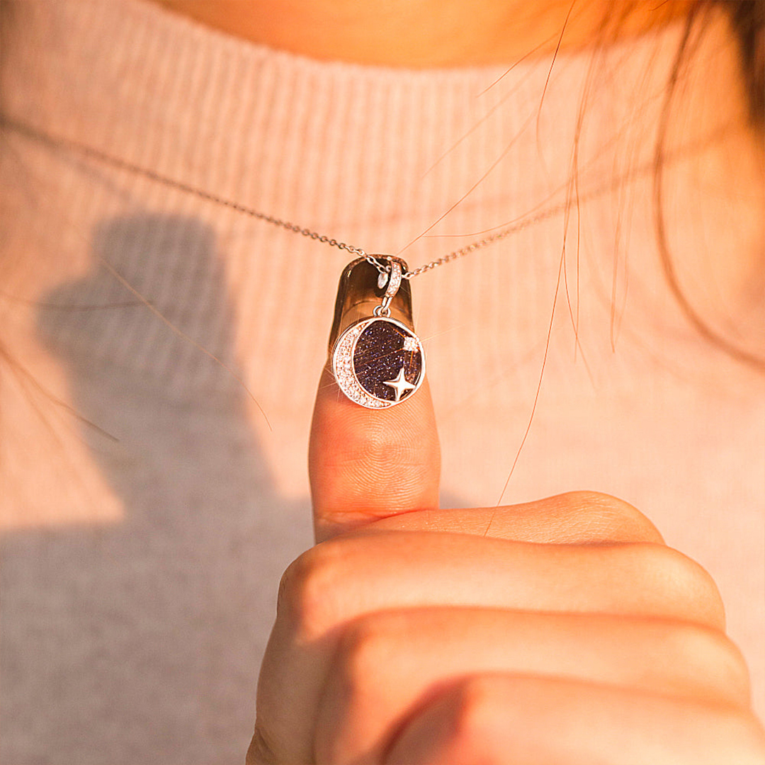 Make Sure You Look For Stars Openable Necklace