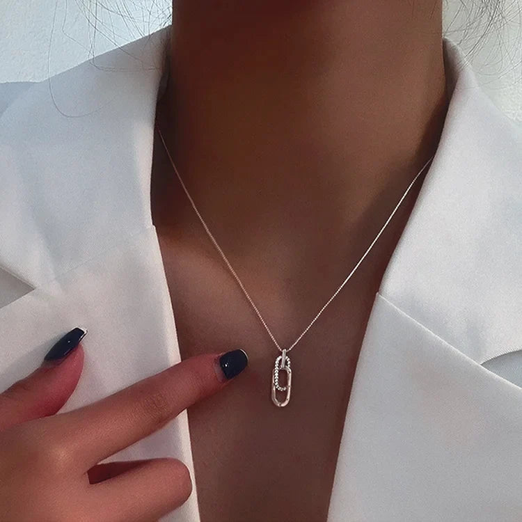 S925 Whether Near or Far Apart We're Always Linked at Heart Circle Necklace