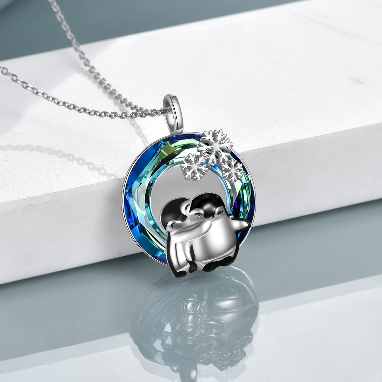 S925 Penguin Crystal Circle Necklace