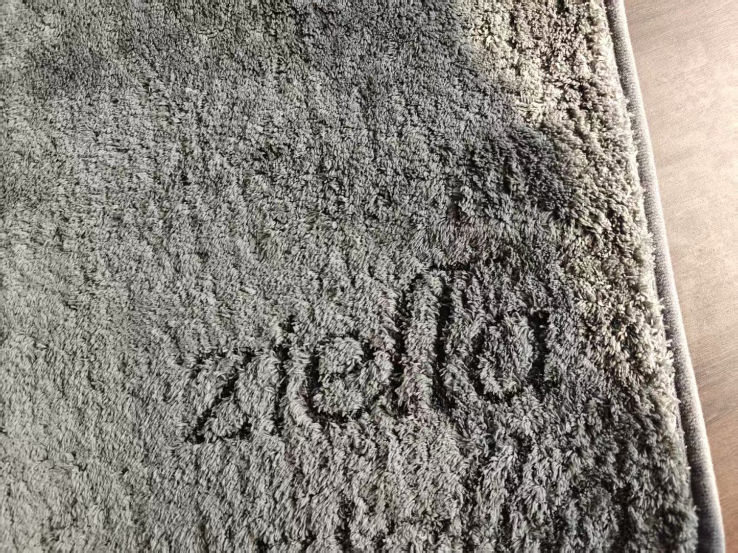 Ziella Rug in Grey