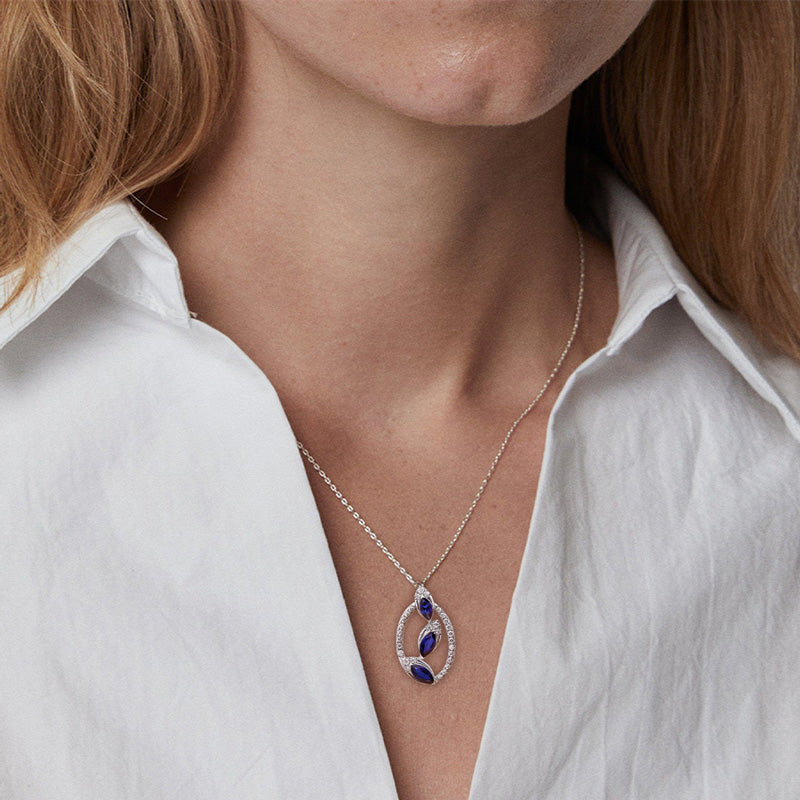 S925 The Love Between Grandmother Mother and Granddaughter is Precious Treasure Blue Crystal Oval Necklace