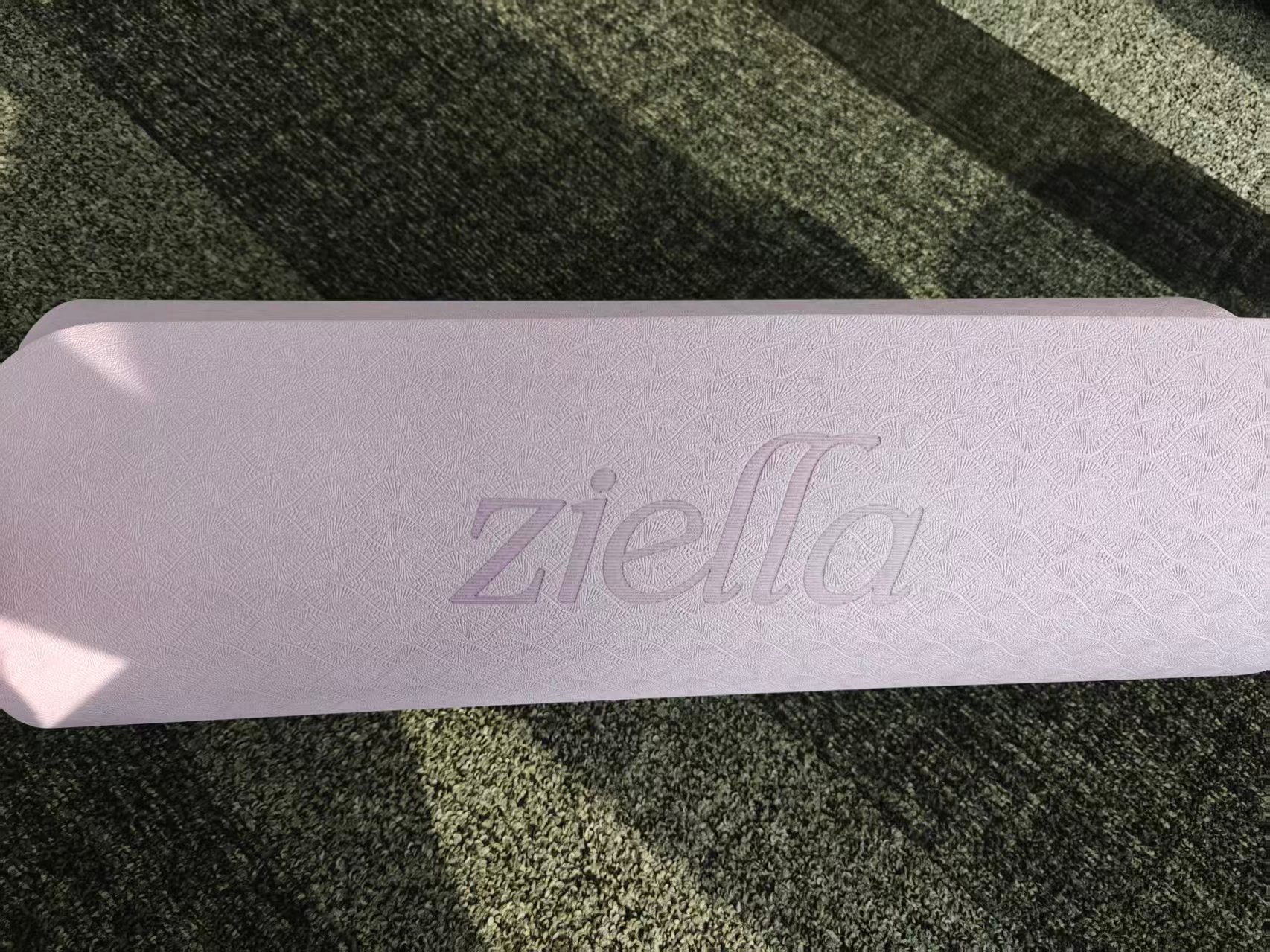 Ziella Yoga Mat in Purple