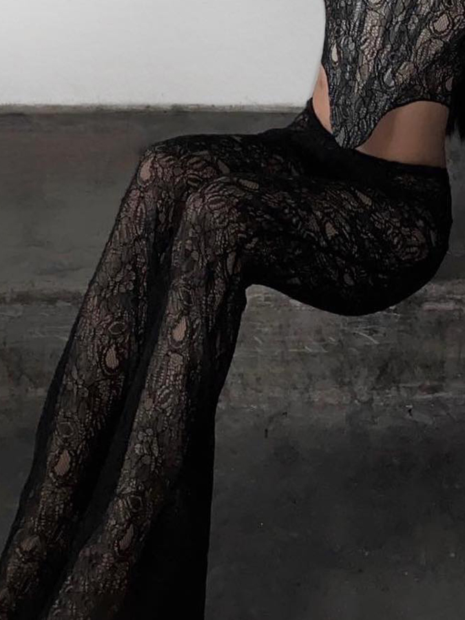 Fitted Long-Sleeved Tunic And Trousers With Lace Design