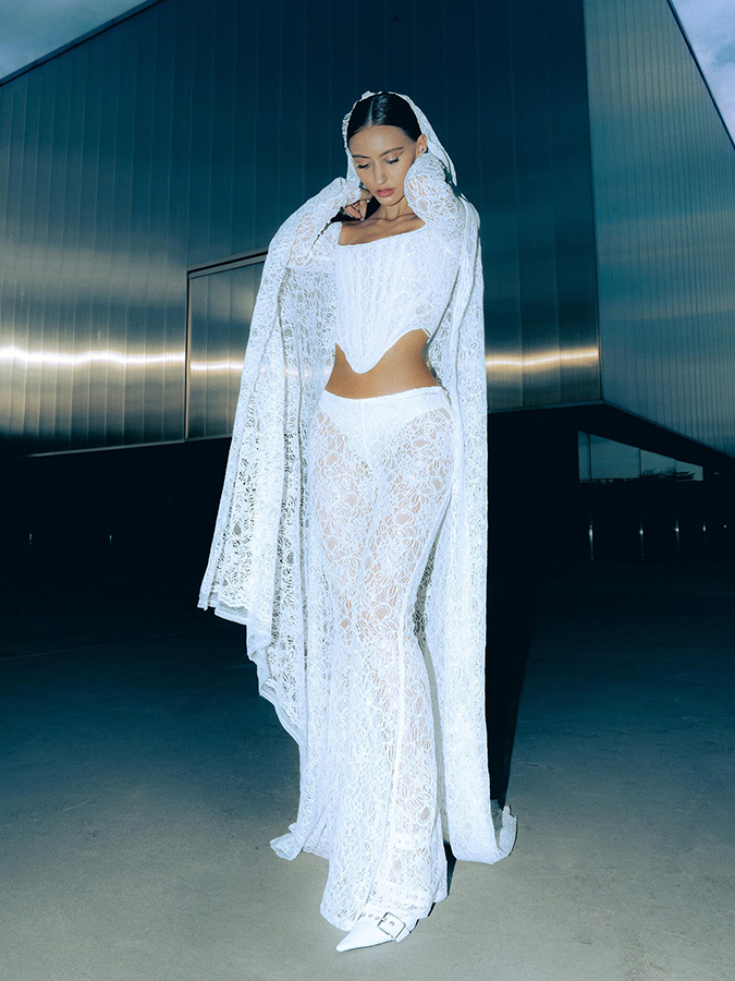 Fitted Long-Sleeved Tunic And Trousers With Lace Design