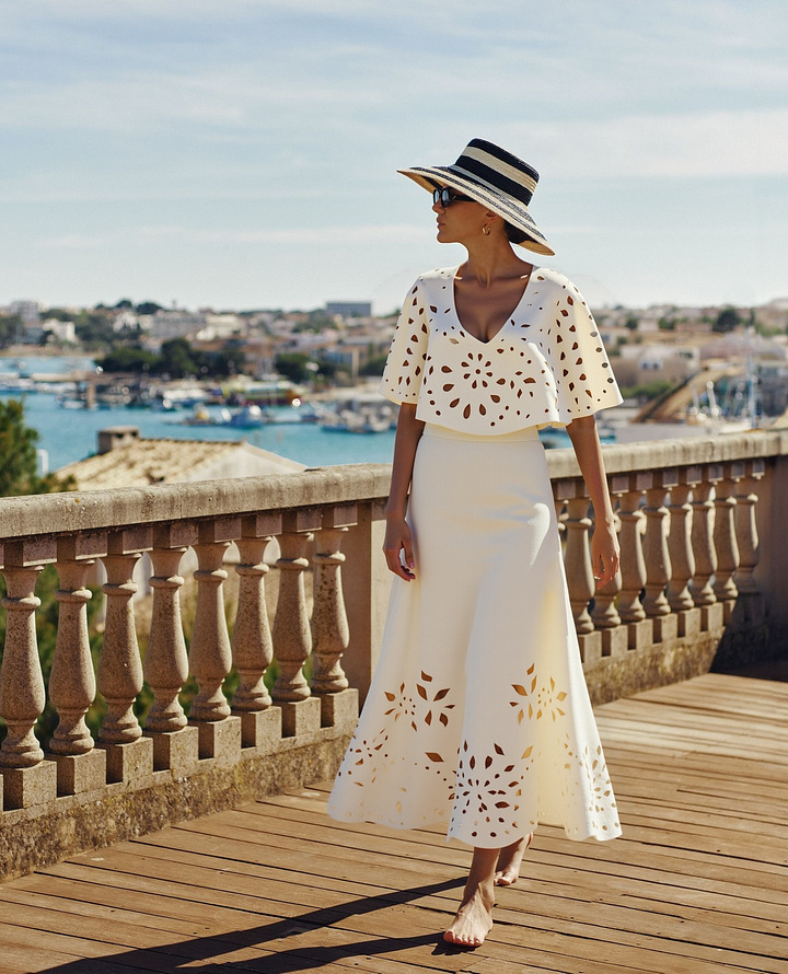 Solid Color Laser Cutout High-End Swimsuit Set