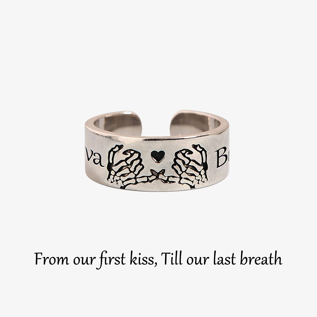 Custom Name Skull Hand Ring