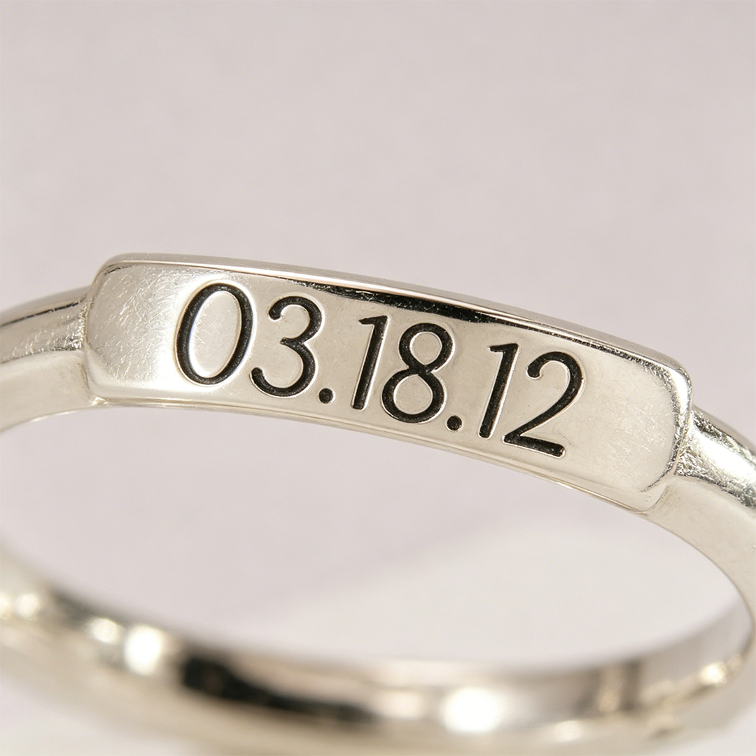 [⚡35% OFF] Cusfamilygift Custom Delicate Dainty Bar Date Ring