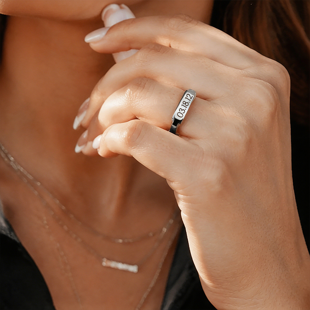 [⚡35% OFF] Cusfamilygift Custom Delicate Dainty Bar Date Ring