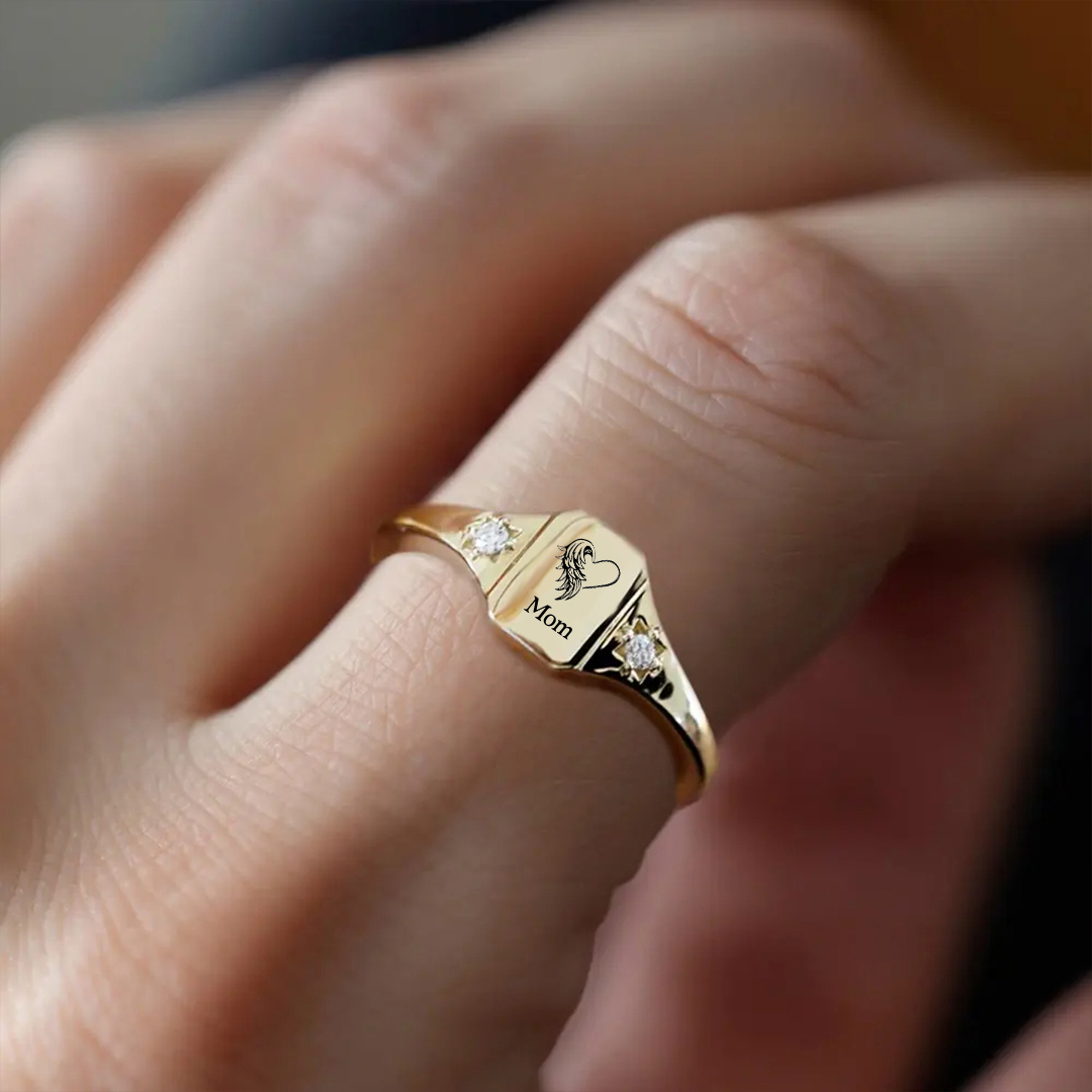 For Memorial - I'm A Daughter To A Mom With Wings Custom Name ring